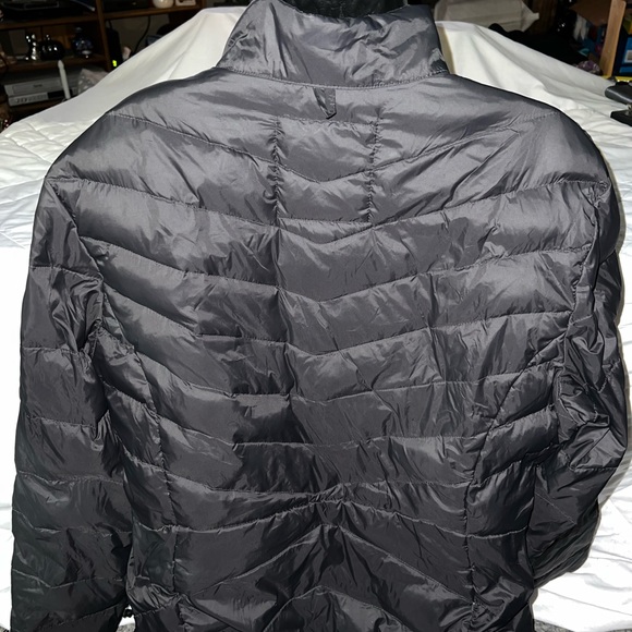 Gotcha Glacier Down Jacket - Picture 5 of 10